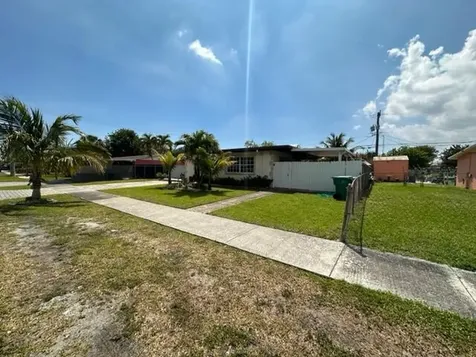 1380 Nw 171 Street Miami Gardens FL 33169