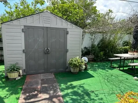 1380 Nw 171 Street Miami Gardens FL 33169