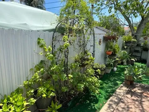 1380 Nw 171 Street Miami Gardens FL 33169