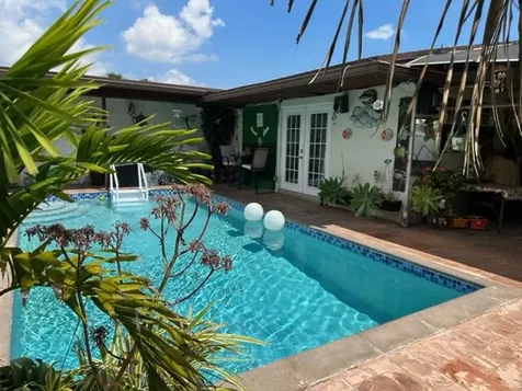 1380 Nw 171 Street Miami Gardens FL 33169