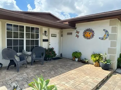 1380 Nw 171 Street Miami Gardens FL 33169