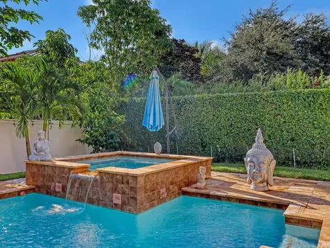 2227 Ridgewood Circle Royal Palm Beach FL 33411