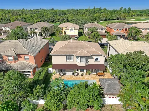 2227 Ridgewood Circle Royal Palm Beach FL 33411