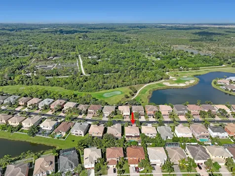 2227 Ridgewood Circle Royal Palm Beach FL 33411