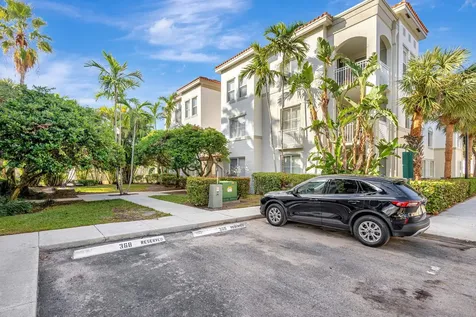 11023 Legacy Lane Palm Beach Gardens FL 33410