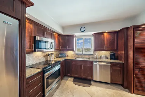 301 Lake Shore Drive Lake Park FL 33403