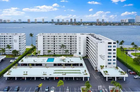 301 Lake Shore Drive Lake Park FL 33403