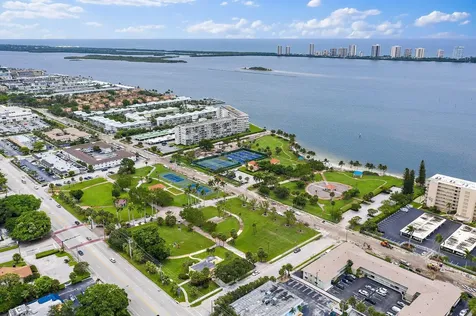 301 Lake Shore Drive Lake Park FL 33403