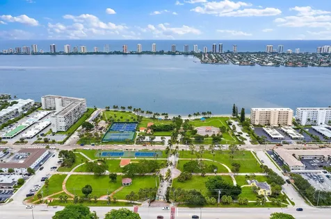 301 Lake Shore Drive Lake Park FL 33403