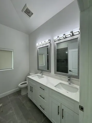 4522 NW 36th Court Lauderdale Lakes FL 33319