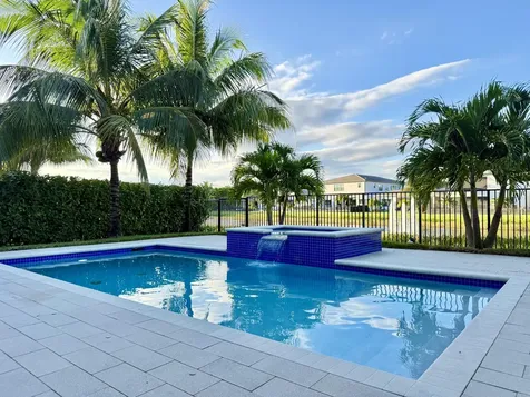 17521 Sparkling River Road Boca Raton FL 33496