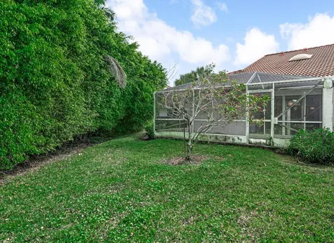 7559 Seafoam Court Boynton Beach FL 33437