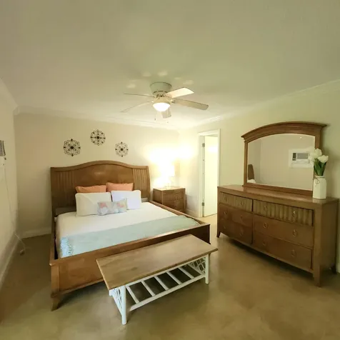 173 Kent J West Palm Beach FL 33417