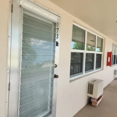173 Kent J West Palm Beach FL 33417