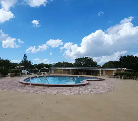 173 Kent J West Palm Beach FL 33417