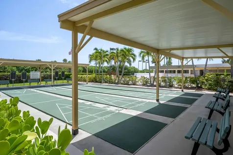 40 Vista Gardens Trail Vero Beach FL 32962
