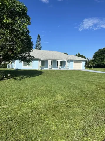 1592 SE Burning Court Port Saint Lucie FL 34952
