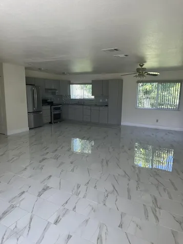 1592 SE Burning Court Port Saint Lucie FL 34952