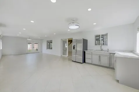 2882 Sw Cape Breton Drive Port Saint Lucie FL 34953