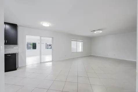 2882 Sw Cape Breton Drive Port Saint Lucie FL 34953