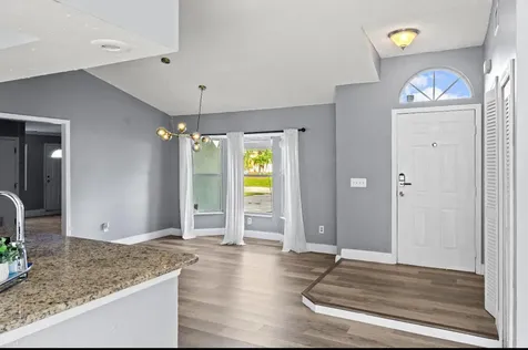 2230 SE Dill Lane Port Saint Lucie FL 34952