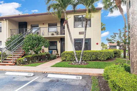 7916 Willow Spring Drive Lake Worth FL 33467