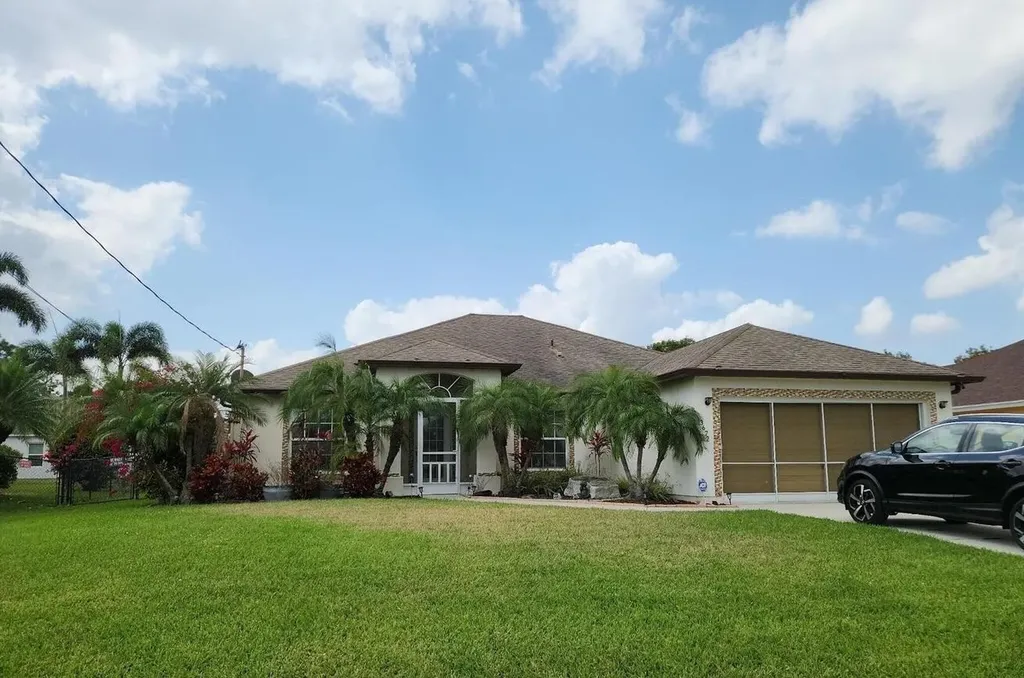 3672 SW Carmody Street Port Saint Lucie FL 34953