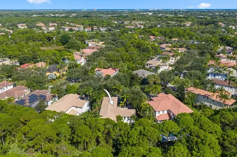 932 Mill Creek Drive Palm Beach Gardens FL 33410