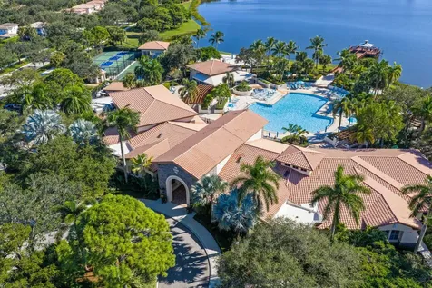 932 Mill Creek Drive Palm Beach Gardens FL 33410