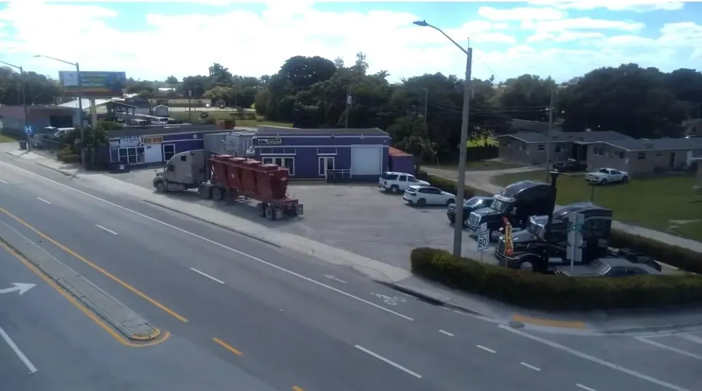 185 Us Highway 27 South Bay FL 33493
