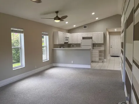 1107 Via Jardin Riviera Beach FL 33418