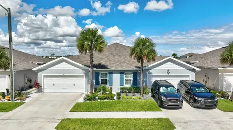 812 Persimmon Place Fort Pierce FL 34981
