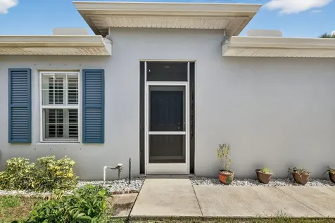 812 Persimmon Place Fort Pierce FL 34981