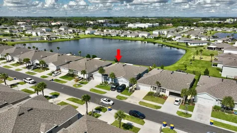 812 Persimmon Place Fort Pierce FL 34981