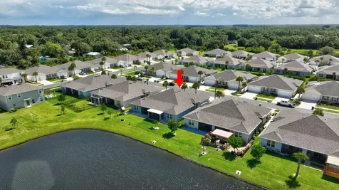 812 Persimmon Place Fort Pierce FL 34981
