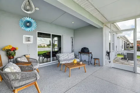 812 Persimmon Place Fort Pierce FL 34981