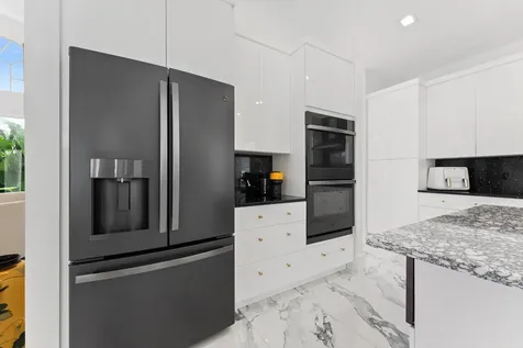 7614 La Corniche Circle Boca Raton FL 33433