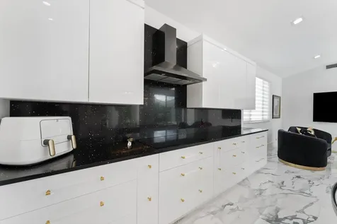 7614 La Corniche Circle Boca Raton FL 33433