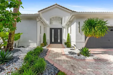 7614 La Corniche Circle Boca Raton FL 33433