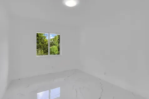 15235 82nd Lane The Acreage FL 33470