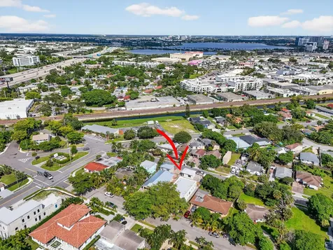 1013 Ardmore Road West Palm Beach FL 33401