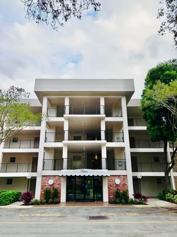 2900 N Palm Aire Drive Pompano Beach FL 33069