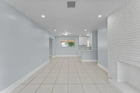 348 Lanier Drive Palm Springs FL 33461