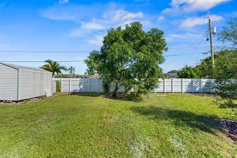 348 Lanier Drive Palm Springs FL 33461