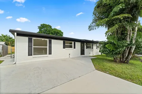 3797 Bahama Road Palm Beach Gardens FL 33410