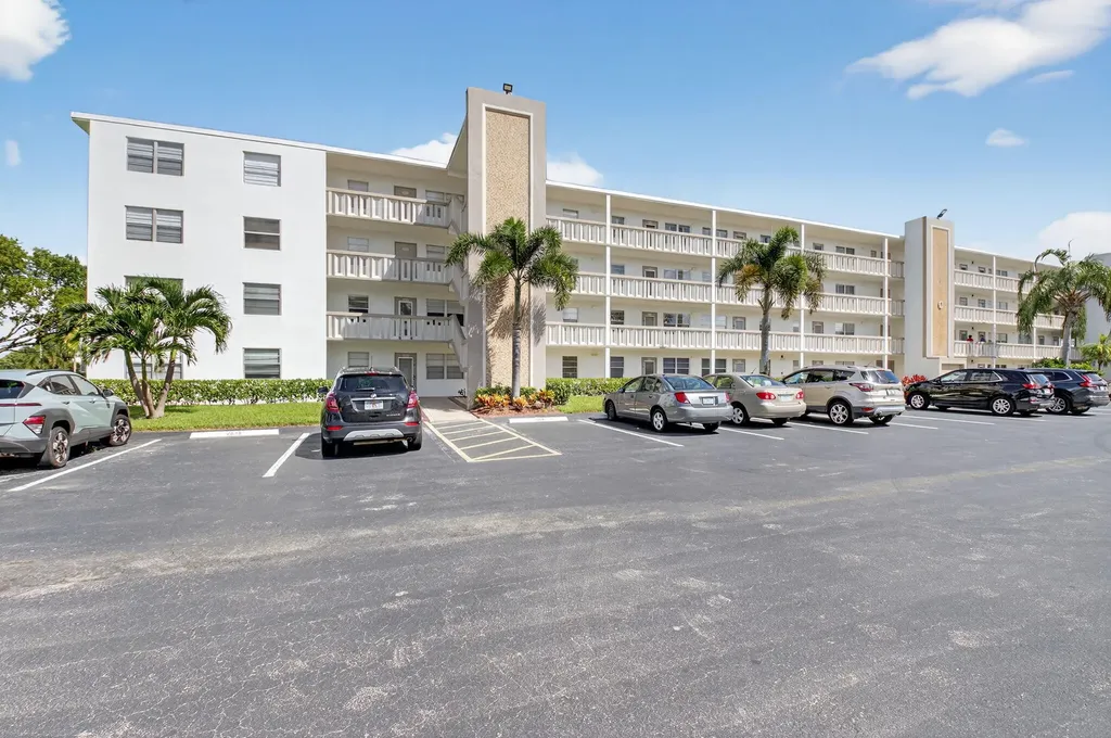 4054 Rexford C Boca Raton FL 33434