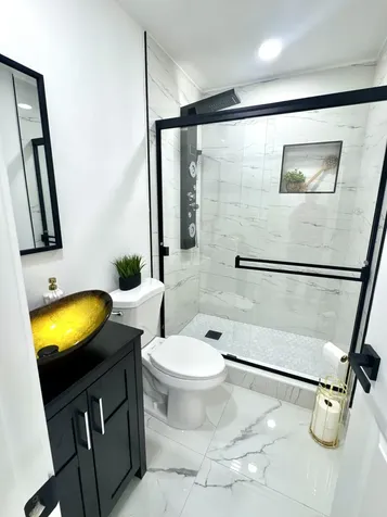 848 W 4th Street Riviera Beach FL 33404