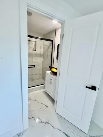 848 W 4th Street Riviera Beach FL 33404