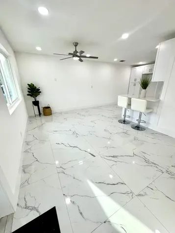 848 W 4th Street Riviera Beach FL 33404