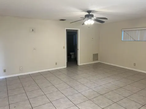 23 Crossings Circle Boynton Beach FL 33435